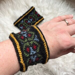 Colorful Knit Wrist Warmers